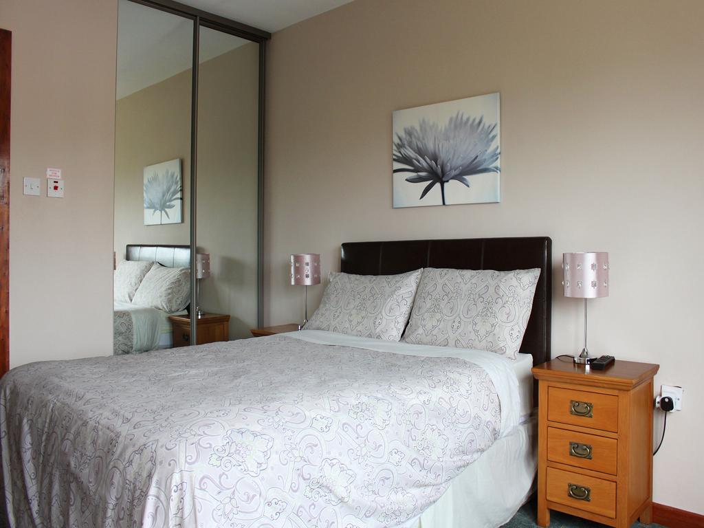 Avelow House B&B เคนแมร์ ภายนอก รูปภาพ